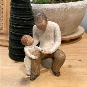 Willow Tree Grandfather comes in box